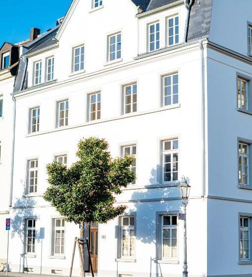 Yokolou   Design Apartments