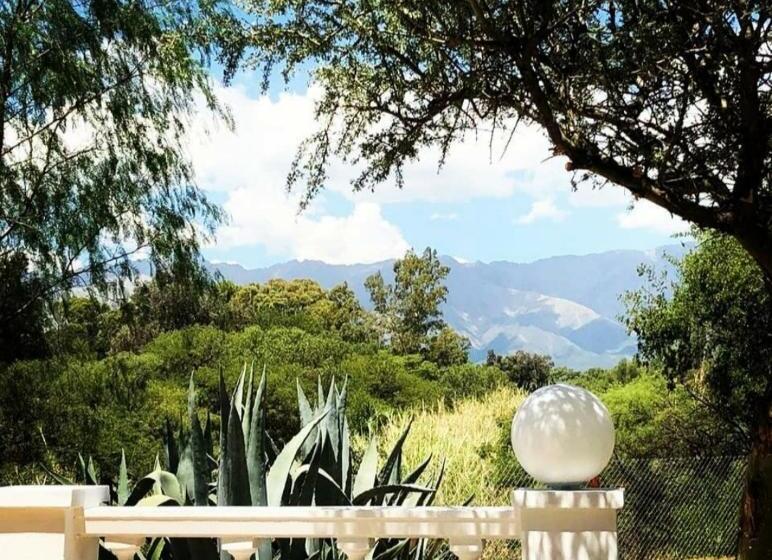 הוסטל Posada En Las Tapias Translasierras