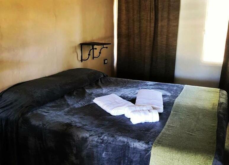 הוסטל Posada En Las Tapias Translasierras