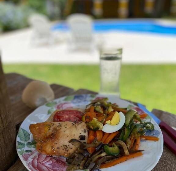 הוסטל Posada En Las Tapias Translasierras