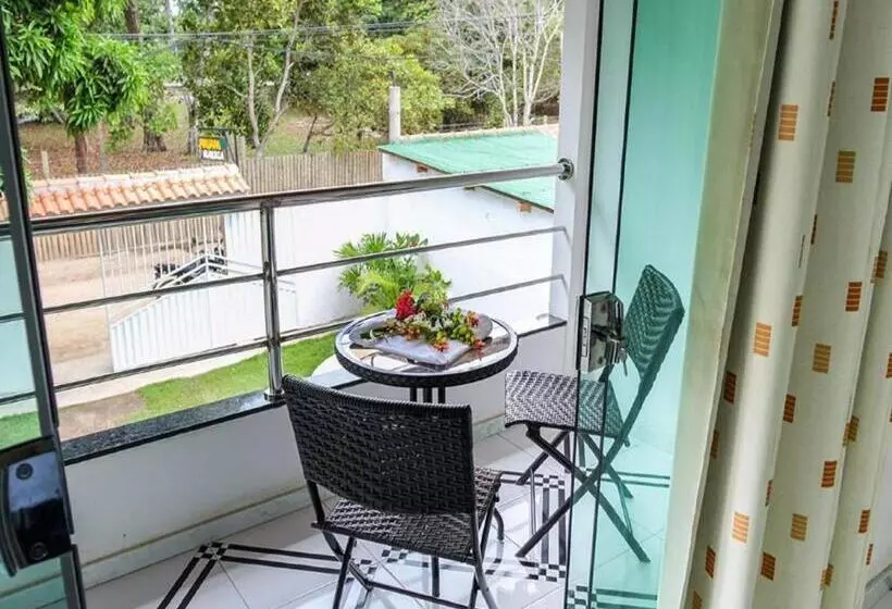 ユースホステル Restaurante & Pousada Almescla