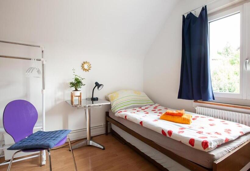 تختخواب و صبحانه Bed&breakfast Pinocchio