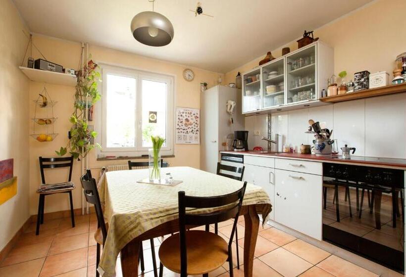 تختخواب و صبحانه Bed&breakfast Pinocchio