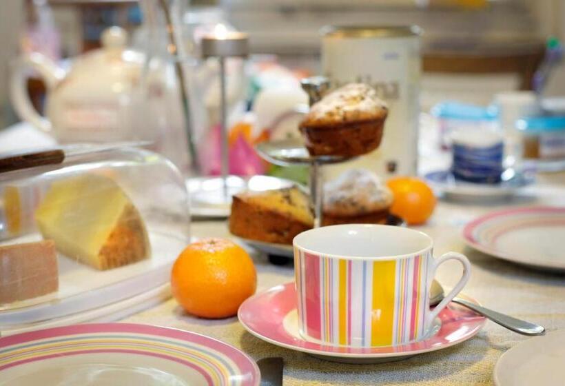 تختخواب و صبحانه Bed&breakfast Pinocchio