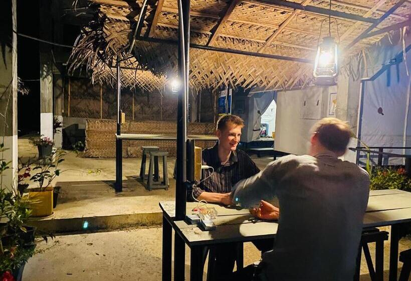 مبيت وإفطار The Sky Tents