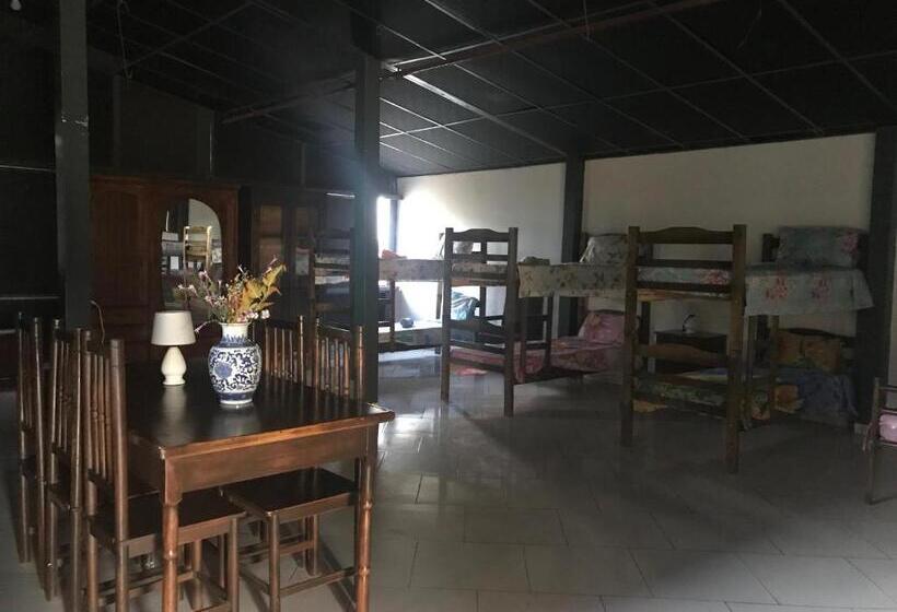 Hostel A Cozinha De Cora