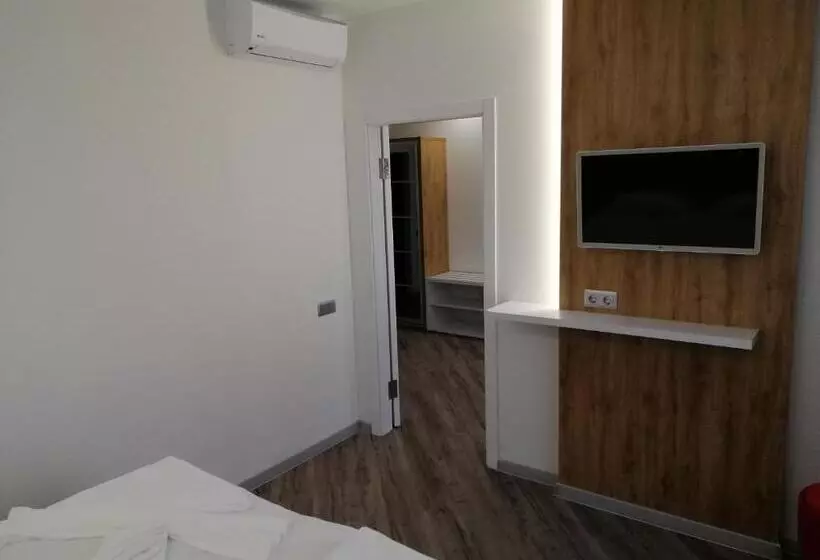 ホテル гостинний двір