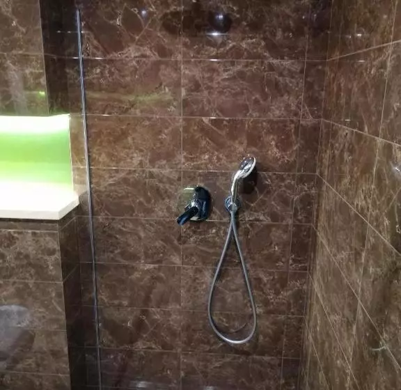 ホテル гостинний двір