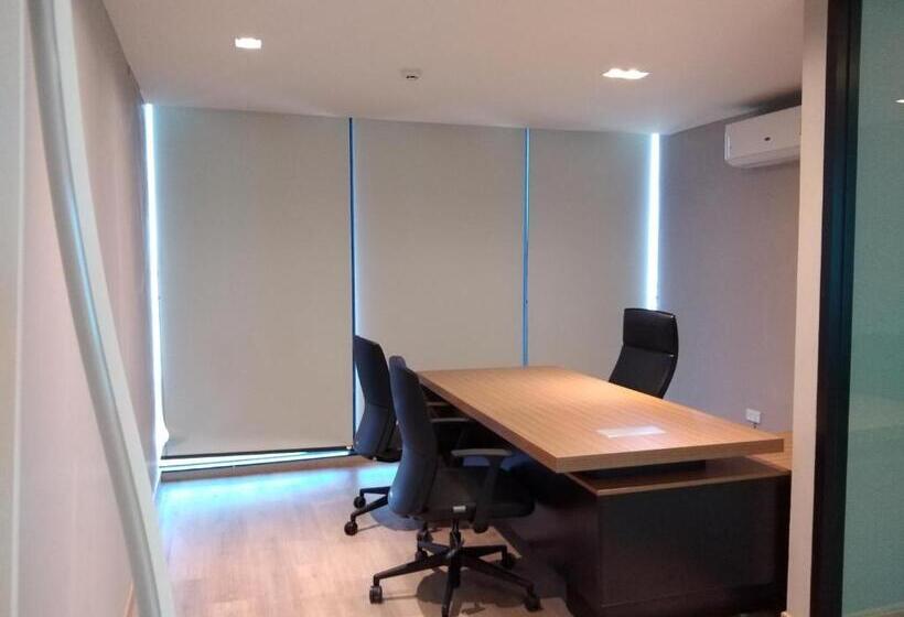 Hotel Atrium Suvarnabhumi