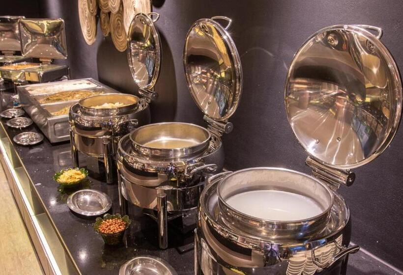 Hotel Atrium Suvarnabhumi