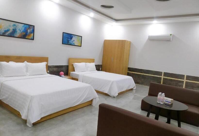 هتل Khách Sạn Khang điền 2