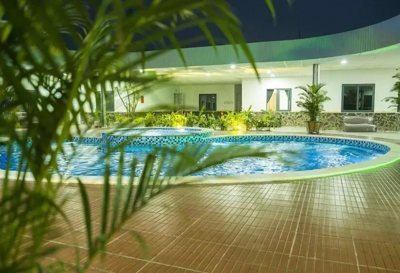 هتل Khách Sạn Khang điền 2