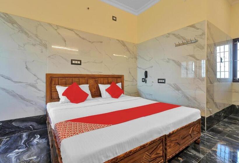 Hotel Oyo Flagship Green Park Residency