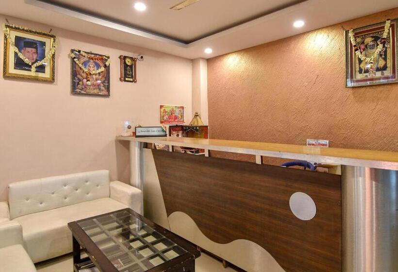 Szálloda Oyo Tulshi Residency