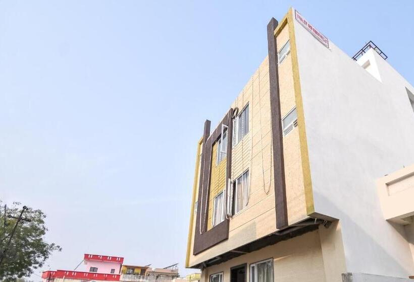 Szálloda Oyo Tulshi Residency