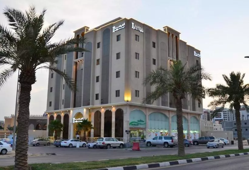 Larissa Suites