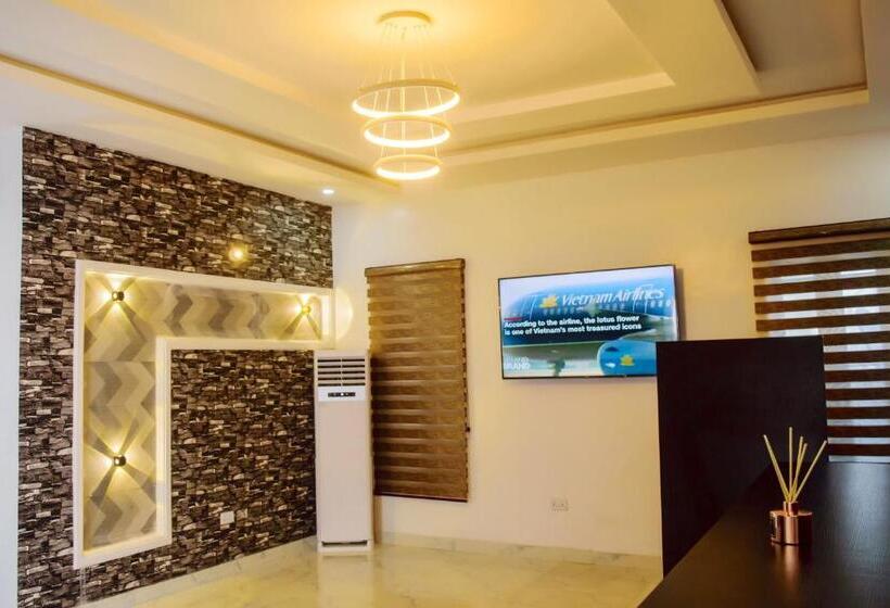 Ocean Park Hotel,lekki Phase 1