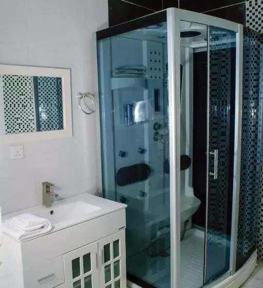 Ocean Park Hotel,lekki Phase 1