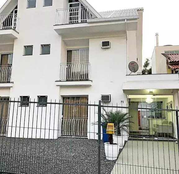 ペンション Casa Das Flores