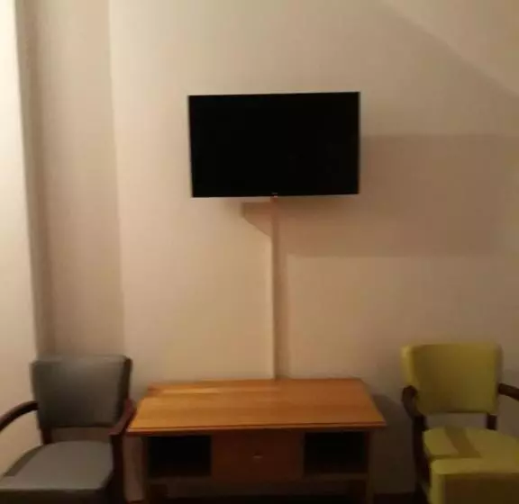 پانسیون Gradska Kavana Guest House