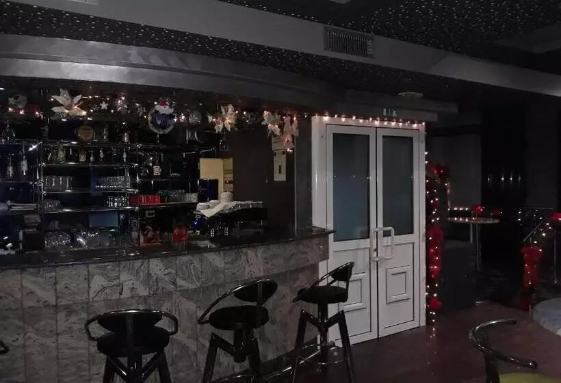 پانسیون Gradska Kavana Guest House