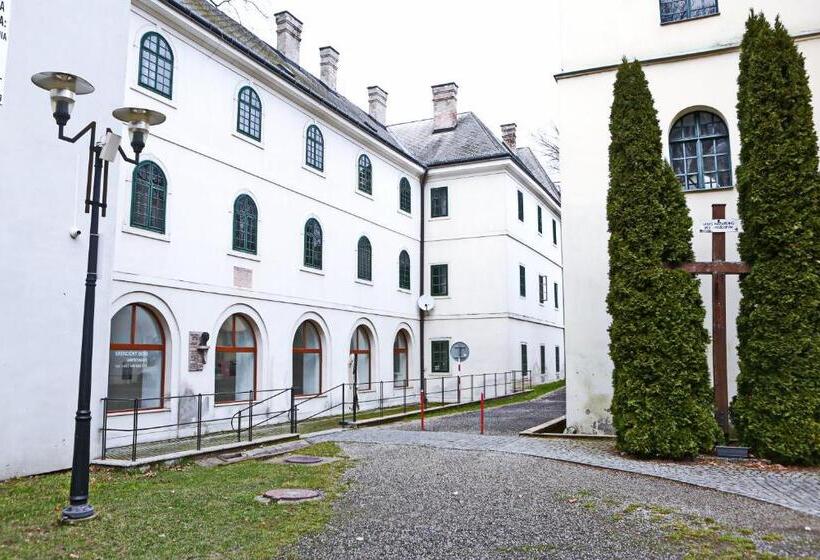 Pensió Historický Pútnický Dom