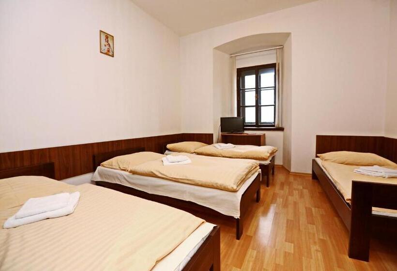 Pensió Historický Pútnický Dom