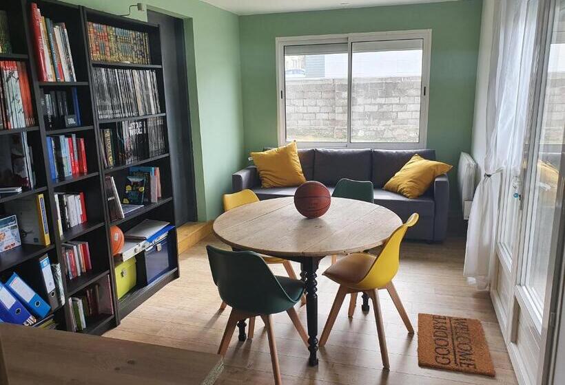 פנסיון L Abri Côtier