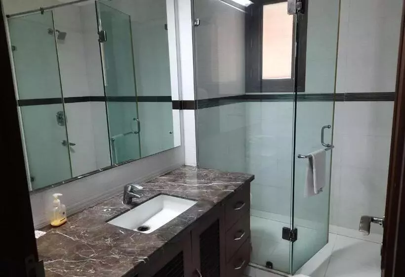 ペンション Manor Inn Suites Super Deluxe Room