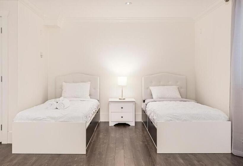 پانسیون Merv S Lodge