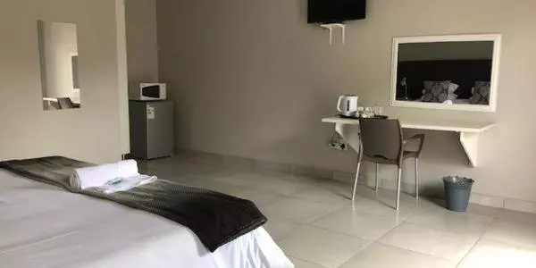 ペンション Odelia Guest House
