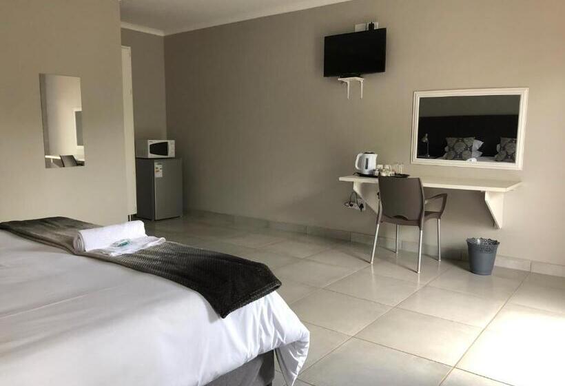 פנסיון Odelia Guest House