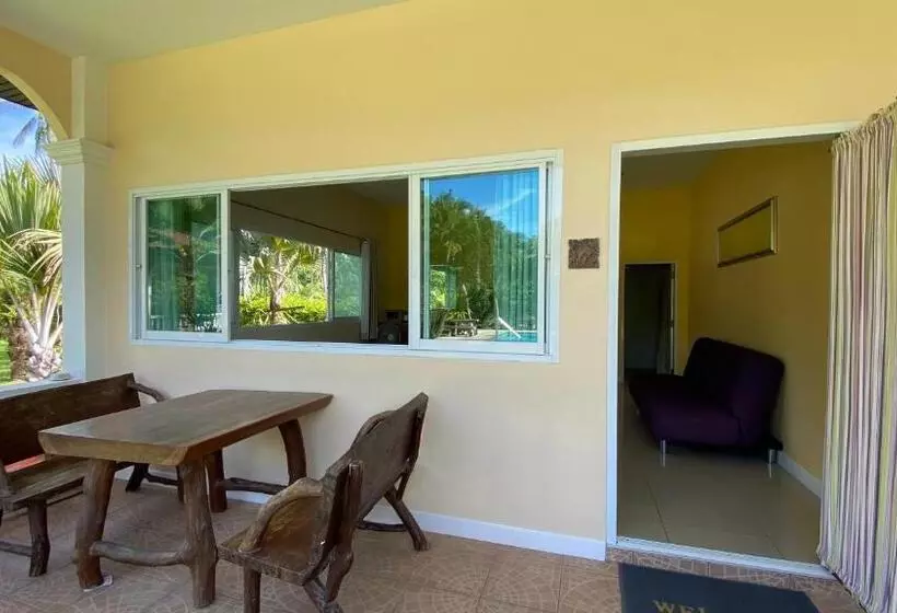 Majatalo Palm Gardens Resort, Bang Saphan