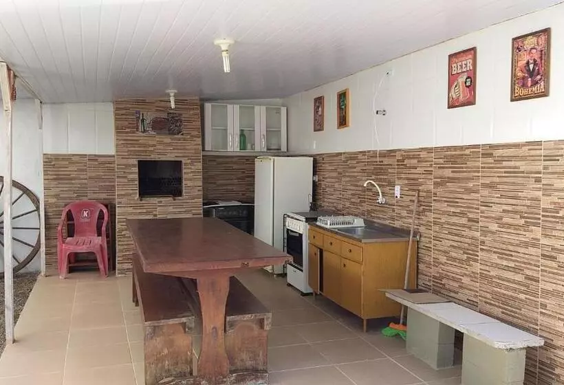 Majatalo Pousadinha Guaratuba