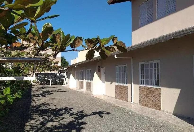 Majatalo Pousadinha Guaratuba