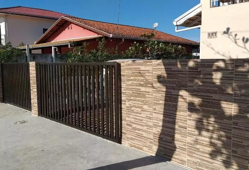 Majatalo Pousadinha Guaratuba