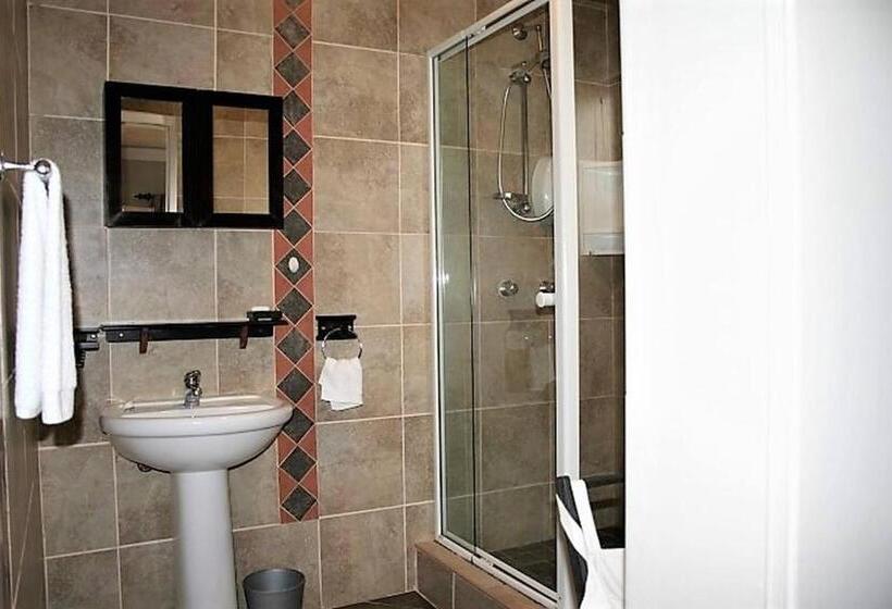 پانسیون Room In Bb Room For 6 Amarachi Guesthouse Spitzkoppe