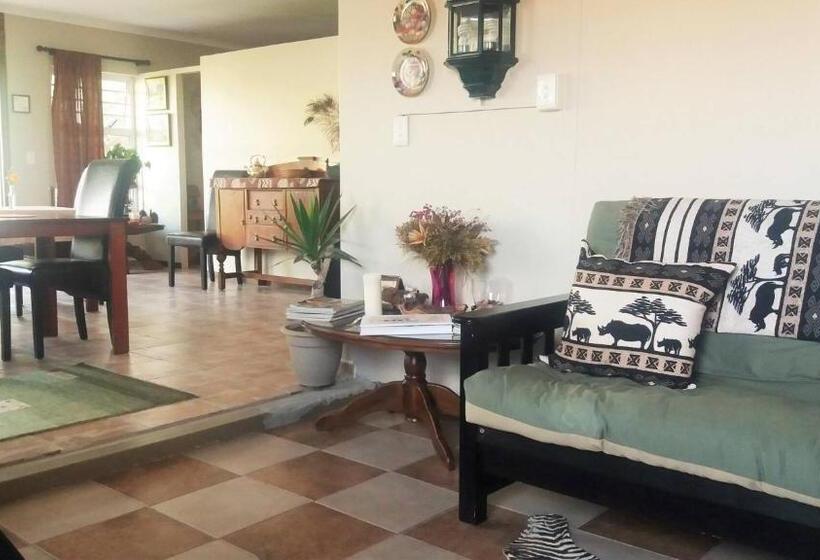 پانسیون Room In Bb Room For 6 Amarachi Guesthouse Spitzkoppe