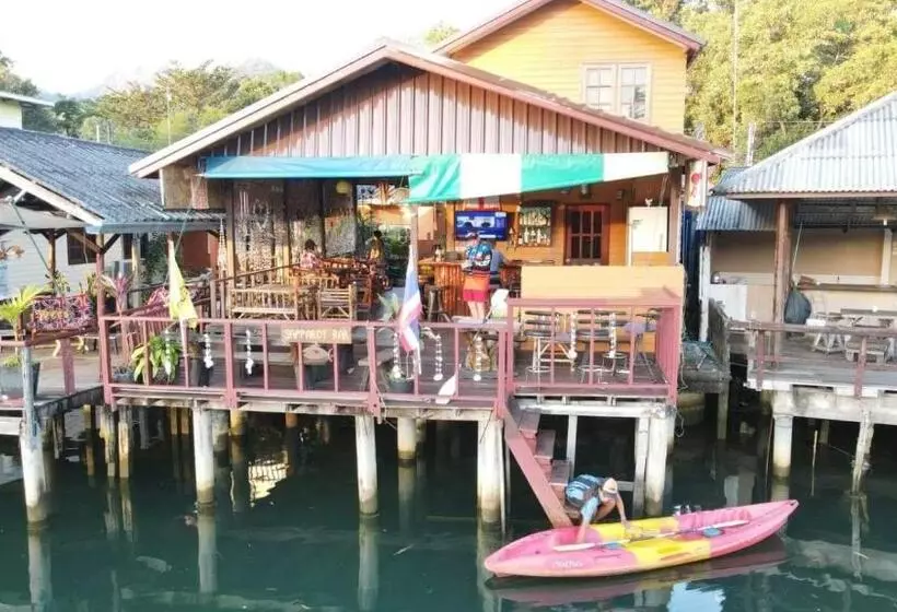 Majatalo Sapparot Bar & Bungalows