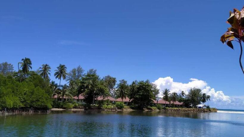 Majatalo Sapparot Bar & Bungalows