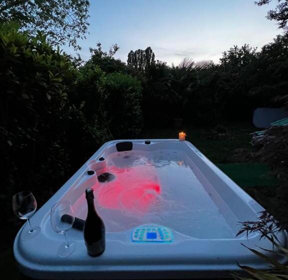 膳宿费 Villa Carla Camera King Superior