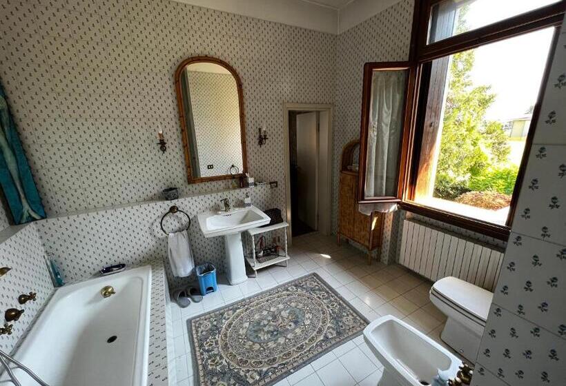 膳宿费 Villa Carla Camera King Superior