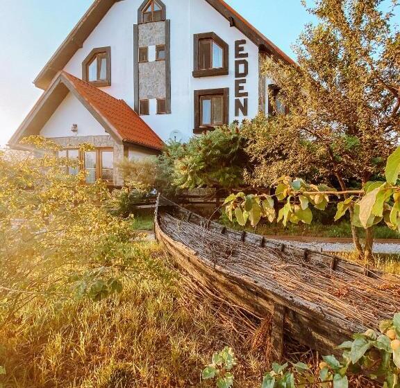 Pensiunea Eden