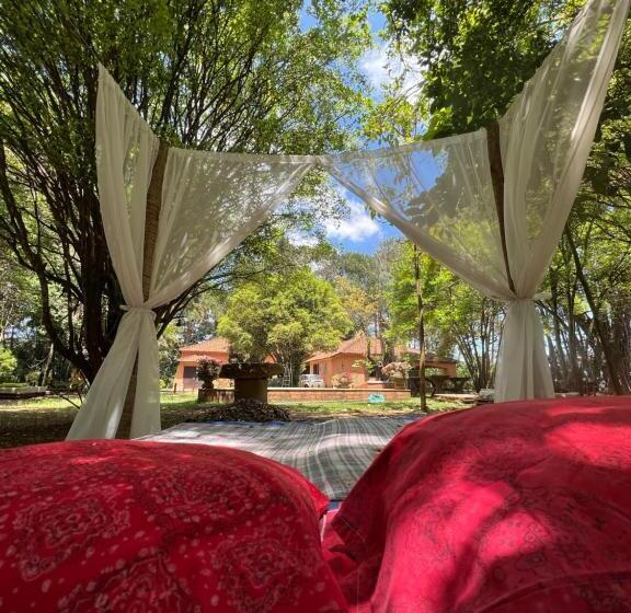 旅馆 Pousada Cata Branca