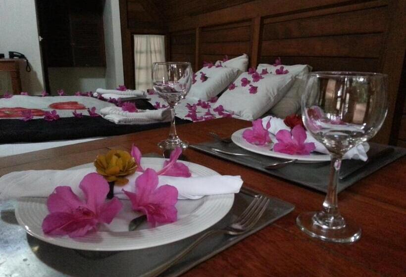 旅馆 Pousada Cata Branca