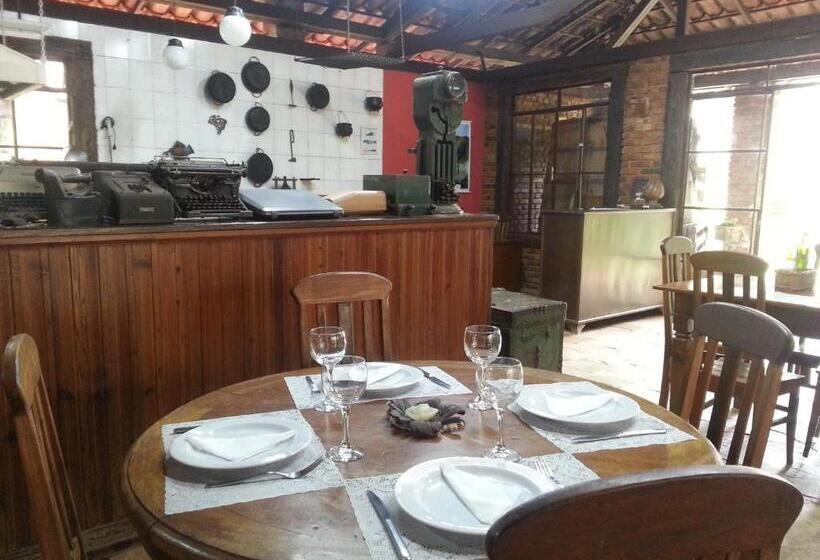 旅馆 Pousada Cata Branca