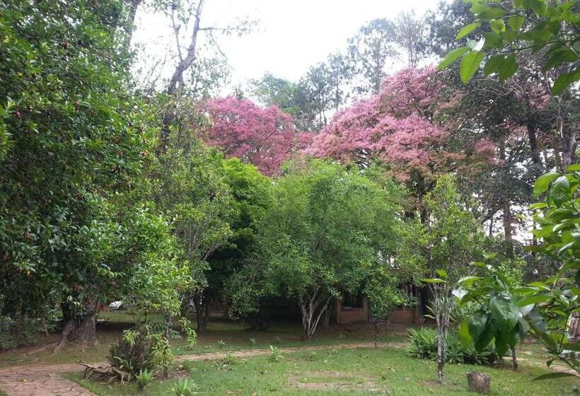 旅馆 Pousada Cata Branca