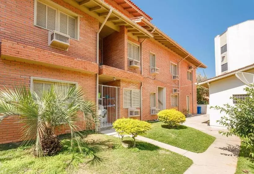 ユースホステル Pousada Residencial Alamandas