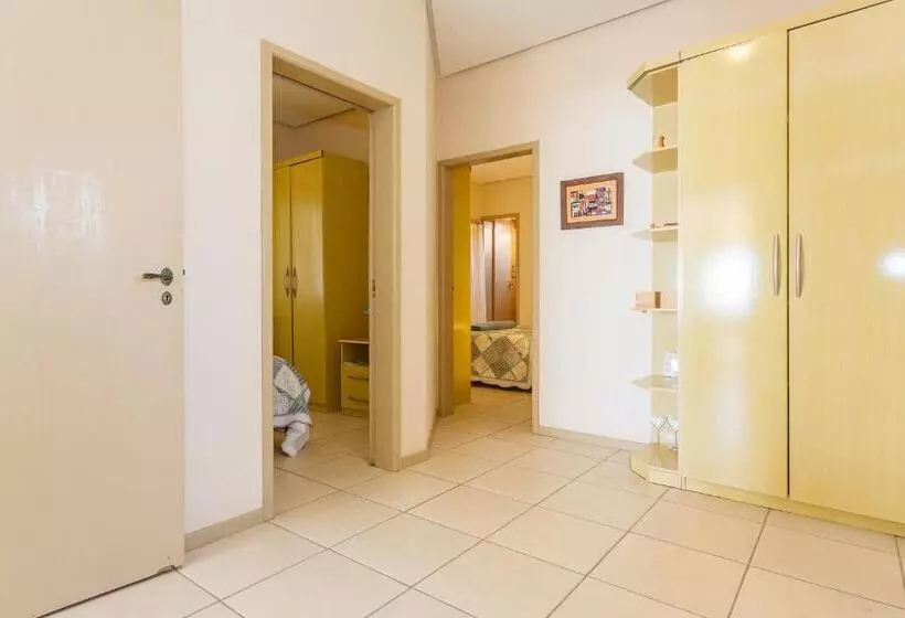 ユースホステル Pousada Residencial Alamandas