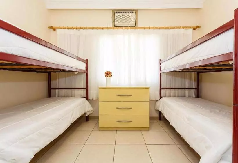 ユースホステル Pousada Residencial Alamandas